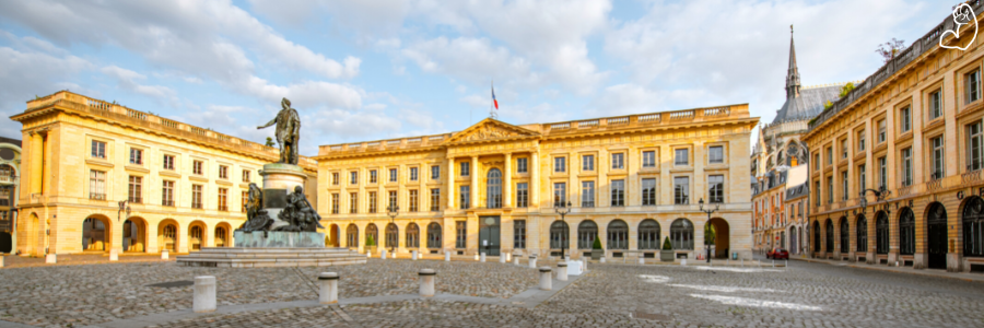 Place royale de Reims, lieu de passage recommandé pour toute personne venant de déménager