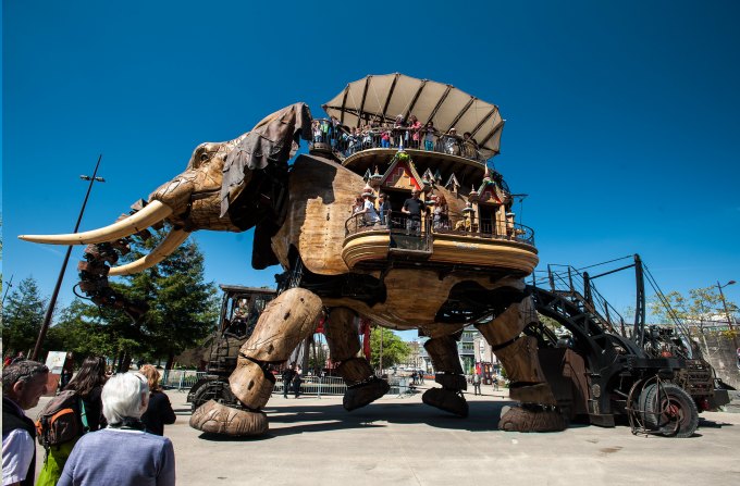 photo de l'elephant des machines de l'ile a Nantes