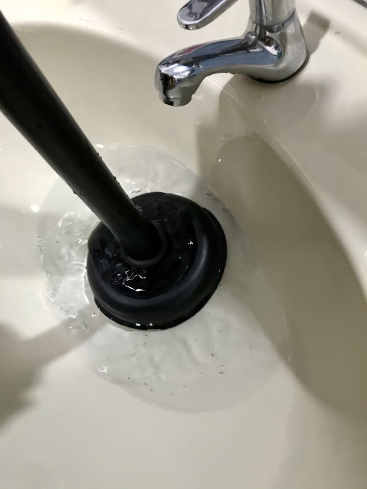 ventouse qui débouche canalisations