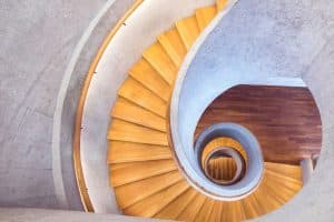 monte-escalier debout choisir un monte-escalier debout